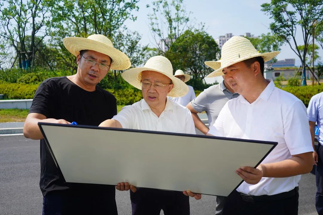 1660895796979087.jpg 1660895796979087.jpg