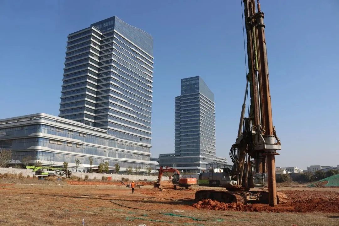 1675387178155599.jpg 1675387178155599.jpg