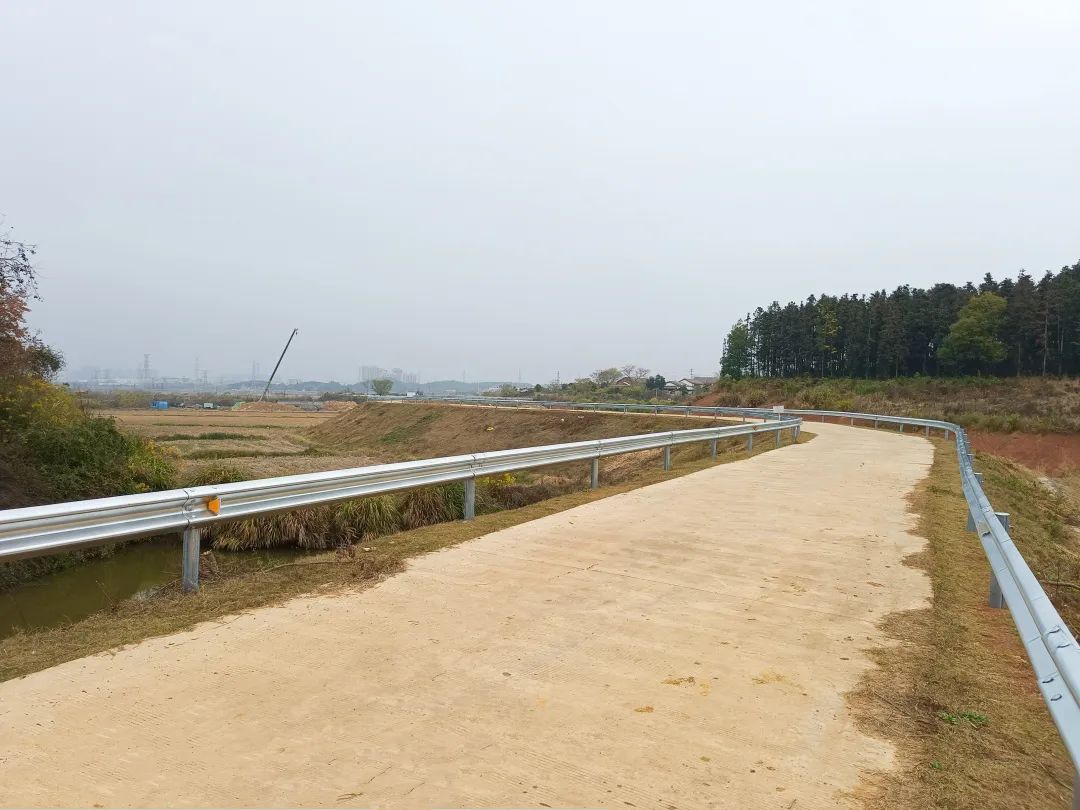 1704177665131828.jpg 1704177665131828.jpg