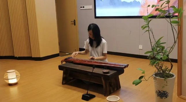 1713837561949329.png 1713837561949329.png