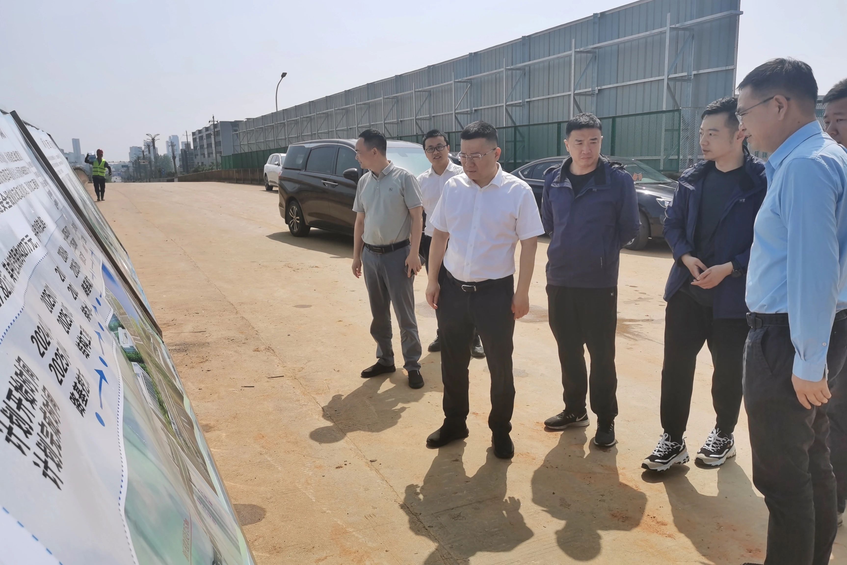 1746498660329279.jpg 1746498660329279.jpg