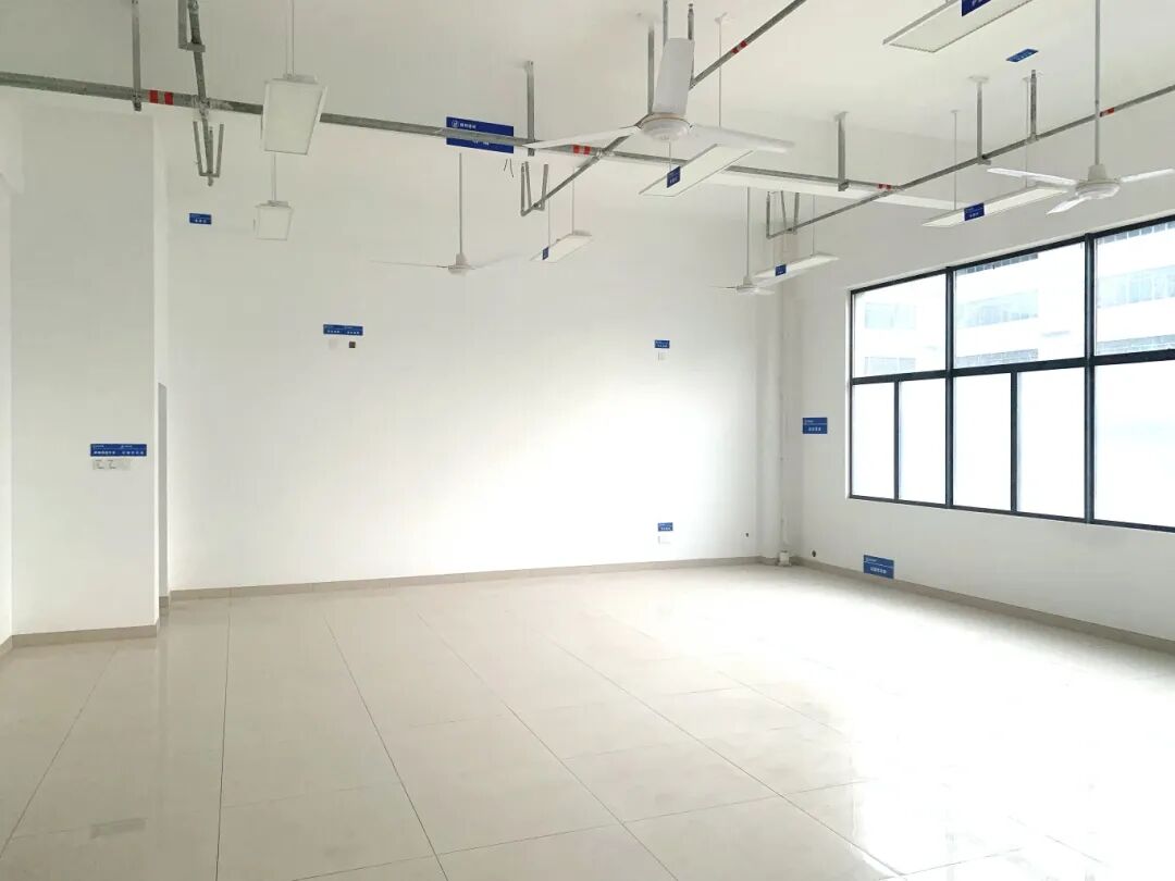 1757044478483031.jpg 1757044478483031.jpg